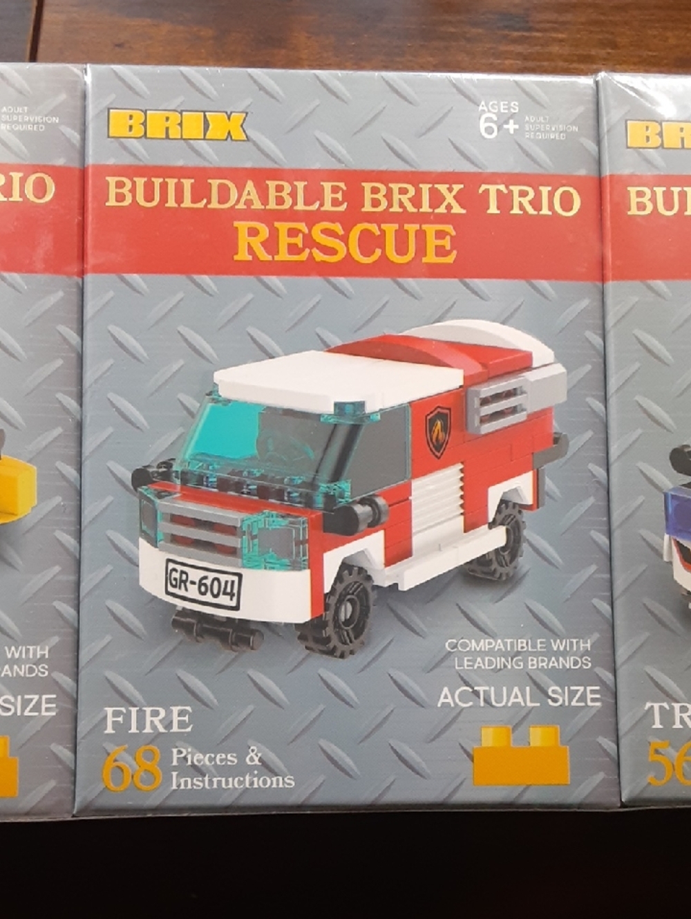 Buildable Brix Trio Rescue - Picture 3 of 5